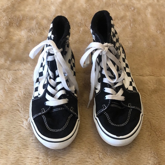 Vans Other - Vans Black and White Sneakers with Bold Stripes. 3331